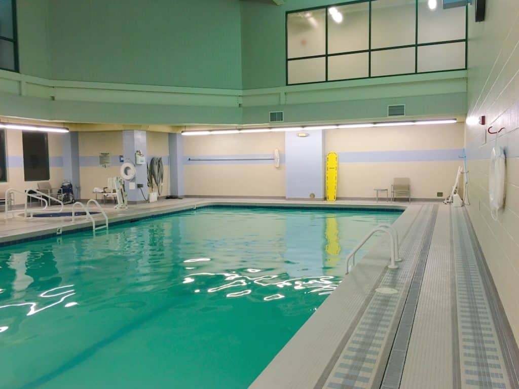 The indoor pool 