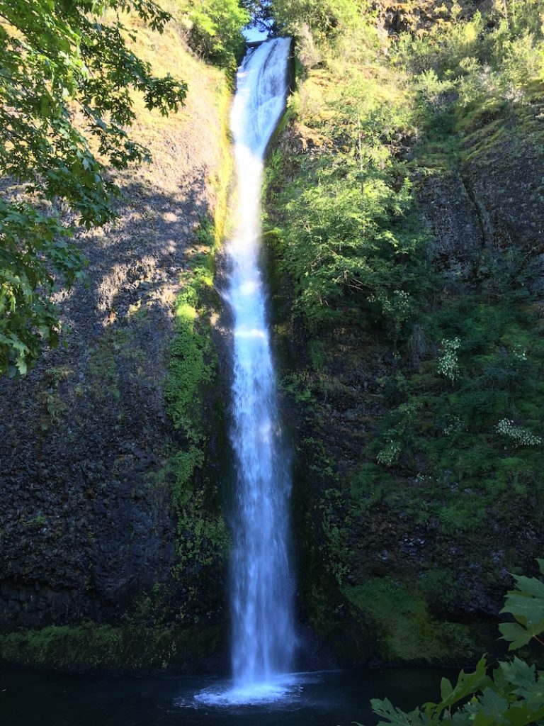 Visit Horsetail Falls when you explore Columbia River Gorge with kids. 