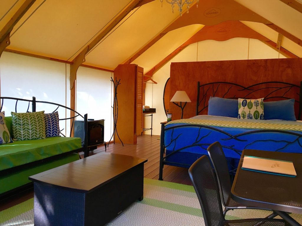 Lakedale Resort canvas cottages feature bathrooms, the best place to camp with kids in Washington. 