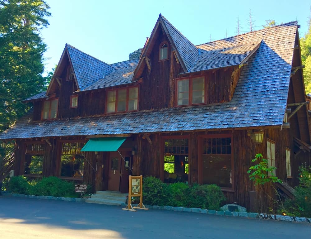 Spend the night at Oregon Caves Chateau with kids.