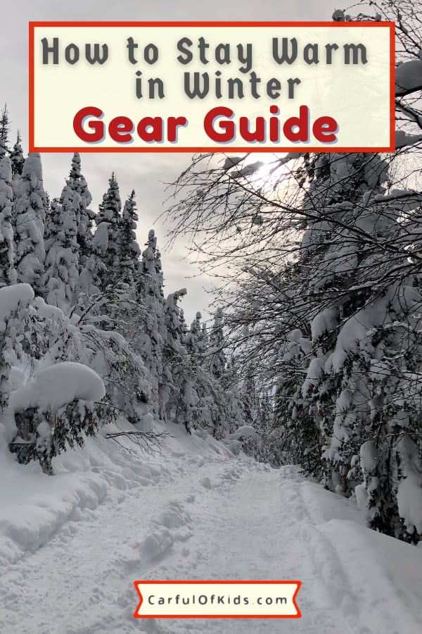 If your winter plans include spending the day outside, wear the best winter gear. Get some tips on what to wear in the winter to stay warm. What to wear to stay warm #Winter #gear 