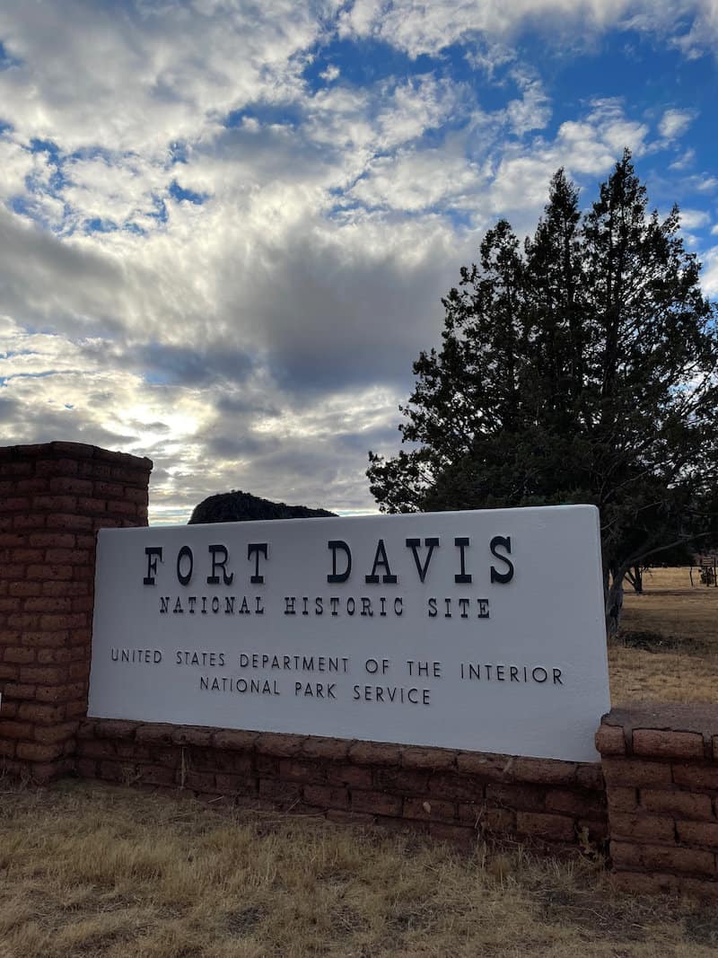 Fort Davis NPS sign 