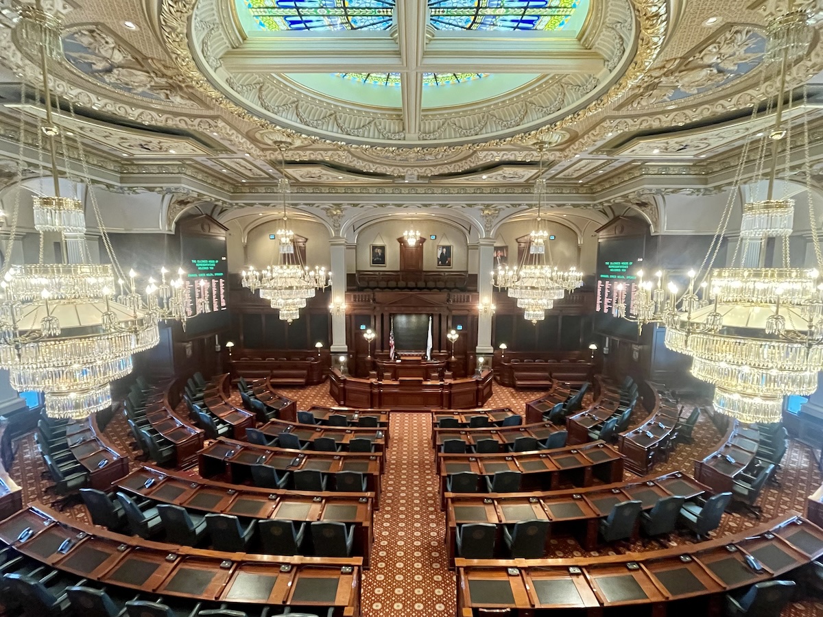  interior of the Illinois State Capitol